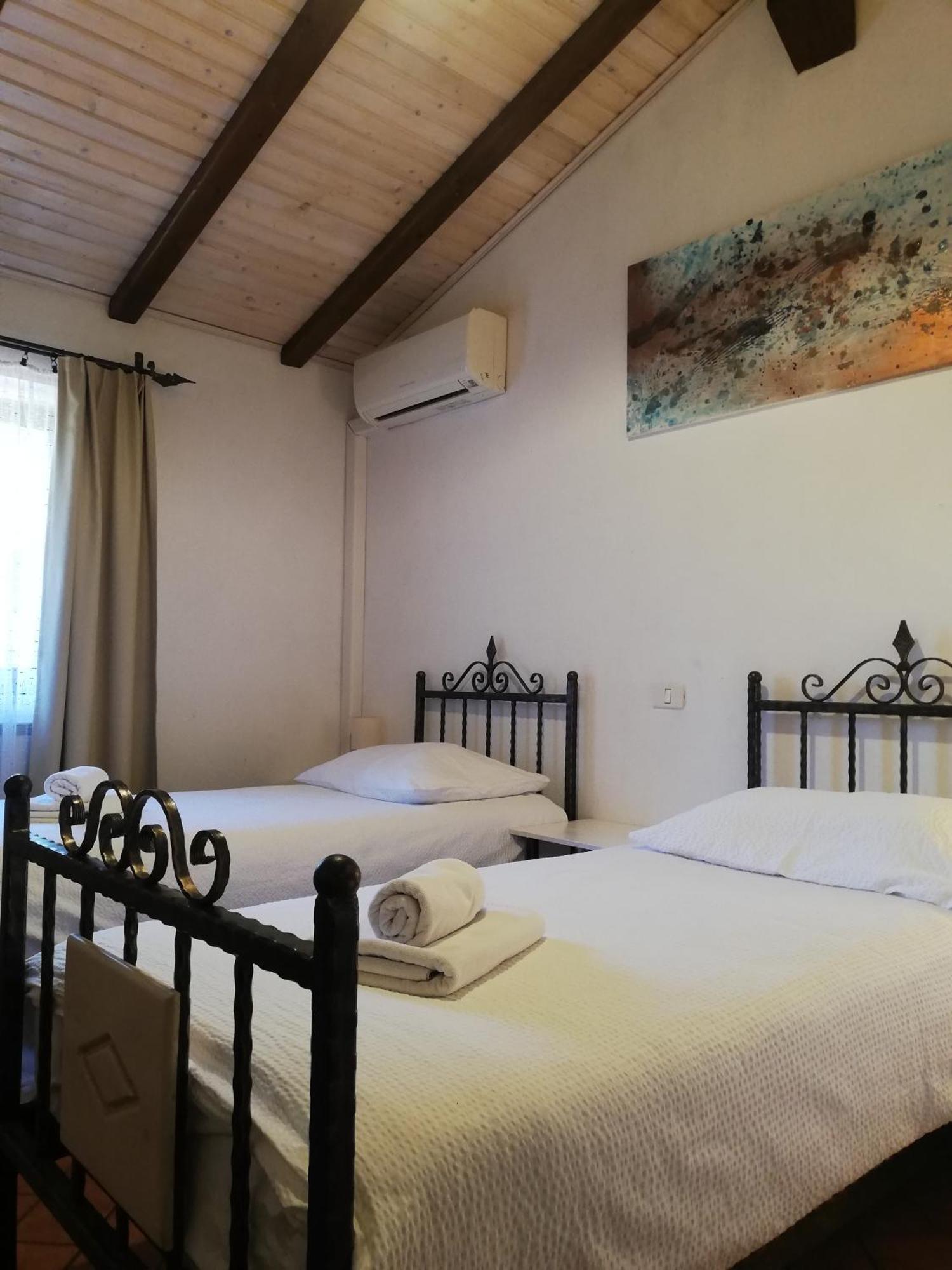 Pri Martinovih Apartment Deskle ภายนอก รูปภาพ